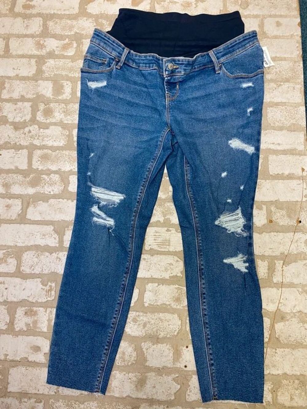 NWT Old Navy Rockstar Super Skinny Maternity Jeans Dark Wash Size 14 Full Panel